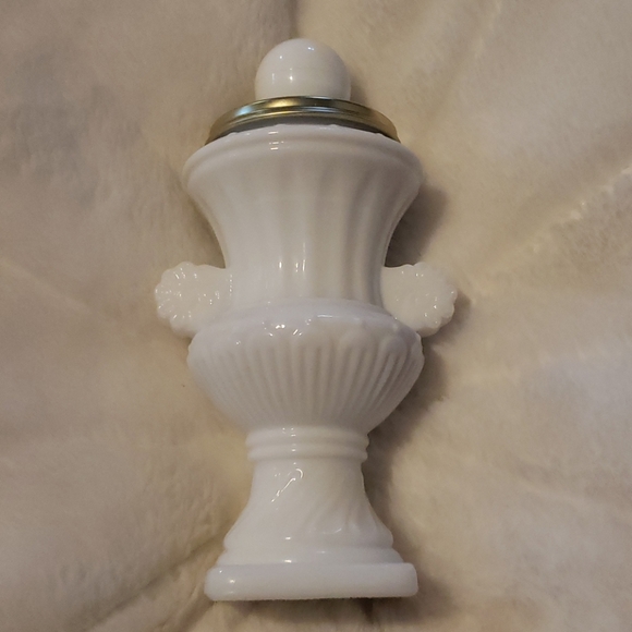 Avon silk & honey bath foam - Picture 3 of 3